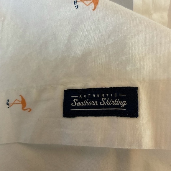 Crown and Ivy Flamingo Long Sleeve Button Down - Picture 4 of 6